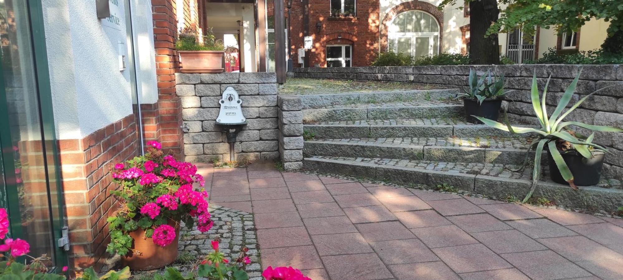 Mit Blick Ueber Daecher - Fuer Treppensteiger * Cottbus